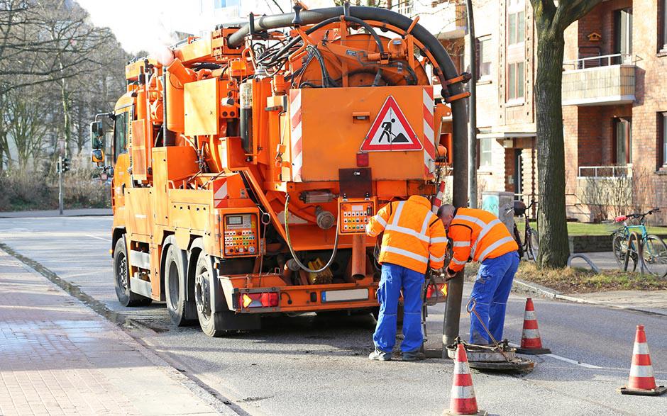 camion pompage assainissement Puteaux